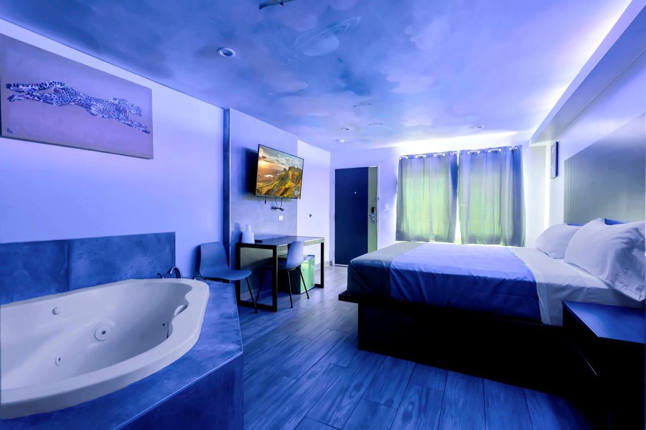 Exclusivo Inn And Suites Лейквуд Екстер'єр фото